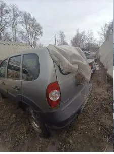 Автомобиль марки: CHEVROLET NIVA 212300-55, идентификационный номер (VIN) X9L212300Н0612302, цвет серо-коричневый металлик, 2016 года выпуска