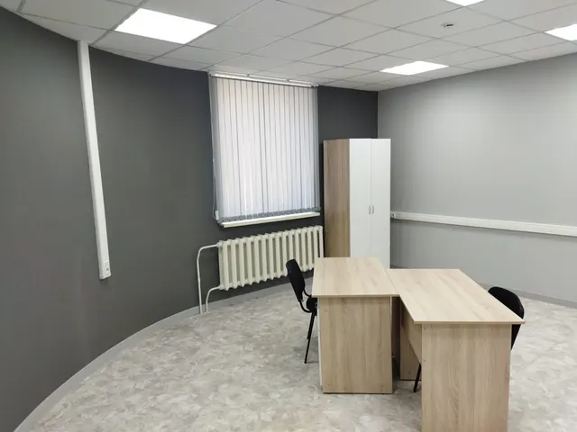 Нежилое помещение №57 (№10 по техническому паспорту) площадью 14,0 кв.м., расположенное на третьем этаже Государственного казенного учреждения "Центр занятости населения по г. Кургану" по адресу: г. Курган, ул. М.Горького, д.186.
