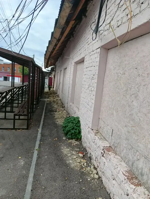 Здание с кадастровым номером 58:18:0010604:151, земельный участок  с кадастровым номером 58:18:0010604:358