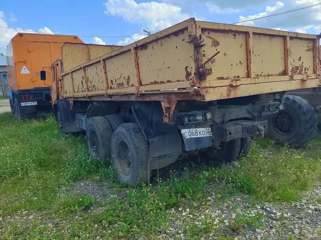 Автомобиль автосамосвал марки «КАМАЗ 55102»,