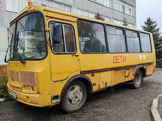 Автобус для перевозки детей ПАЗ-32053-70, паспорт транспортного средства 52 ОК 464383, год выпуска 2015, идентификационный номер (VIN) X1M3205BXF0003644, модель № двигателя 523420, бензиновый, F1004790, мощность, л.с. (кВт) 122.4 (90), цвет кузова желтый