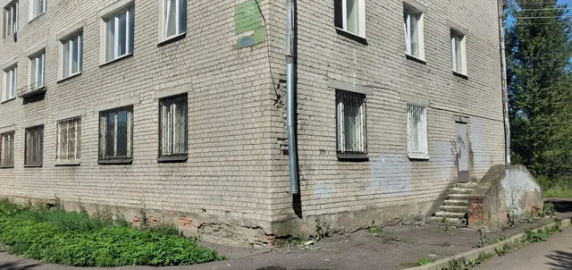 нежилое помещение, расположенное по адресу: Российская Федерация, Ярославская область,  г. Рыбинск, пр-кт Ленина, дом 158а 