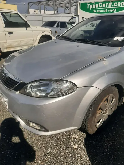 автомобиль марки DAEWOO GENTRA государственный регистрационный знак У054ВУ 116, серебристого цвета, 2014 года выпуска VIN XWB5V319DEA57554,2014 г.в.