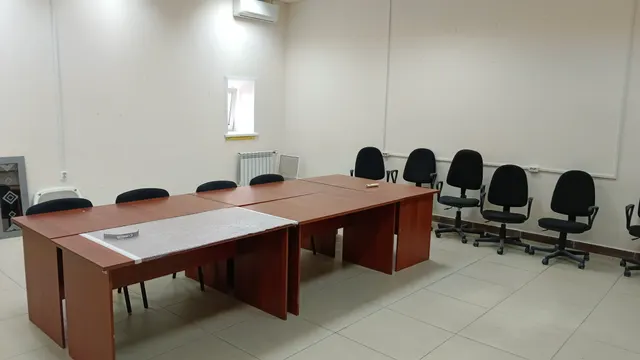 Помещение № 18 на 4 этаже площадью 51,6 кв.м. по адресу: 440067, г. Пенза, ул. Дружбы, стр. 6