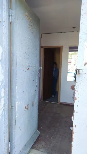 Нежилое помещение, общей площадью 40,8 кв.м., кадастровый номер 65:15:0000005:4500, расположенное по адресу: Сахалинская область, Углегорский район, Углегорск, ул. Победы, д. 140.