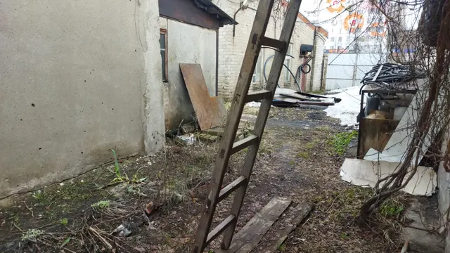 Аукцион на повышение на право заключения договора аренды нежилых помещений площадью 35,5  кв.м, расположенных по адресу: Кировская обл, Киров г, Комсомольская ул, дом № 40А