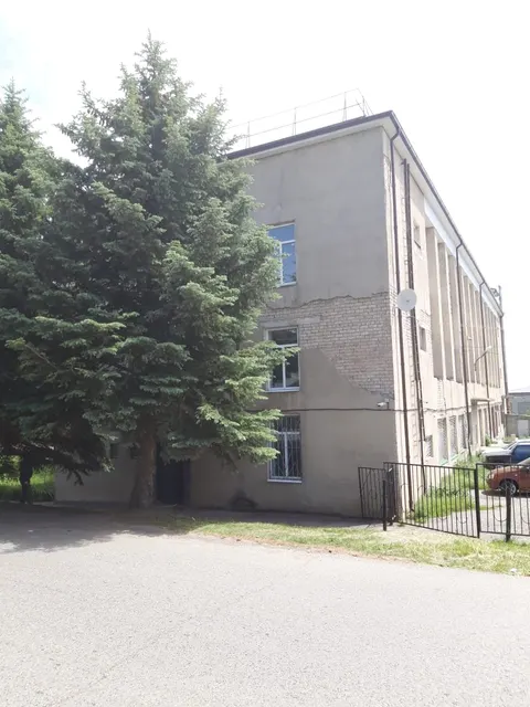 Служебное помещение с кадастровым номером 09:04:0101139:162 по адресу: Карачаево-Черкесская Республика, Прикубанский район, п. Кавказский, ул. Ленина, д. 24