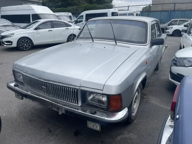 Продажа автомобиля ГАЗ- 3102, 2002 года выпуска