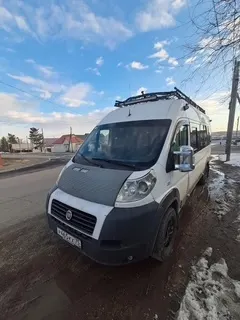 Автобус длиной от 5 м до 8 м; FST; 613; 2014 г.в., г/н Р465КХ75, цвет белый, VIN: XUSFST613E0002905; Номер кузова (прицепа): ZFA25000002481561. ПТС отсутствует. ТС имеет на задней двери с правой стороны внизу вмятина, на заднем бампере с правой стороны имеется трещина, с левой стороны крыла внизу имеется трещины ЛКП (шпаклевка), на передней правой фаре имеется обломок линзы, на стекле внизу трещина