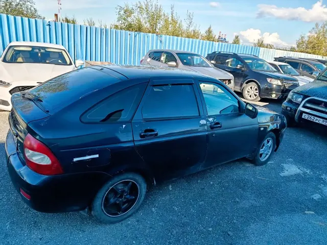 Автомобиль марки ВАЗ 217230, г.р.з. В291РМ89, 2008 г.в., цвет графитовый металлик, VIN XTA21723080020185 (ключи и документы отсутствуют, техническое состояние не проверялось, пробег не известен). Имущество продается в том виде, в каком оно есть, в случае продажи возврату/обмену не подлежит. За скрытые дефекты имущества Продавец ответственности не несет.
