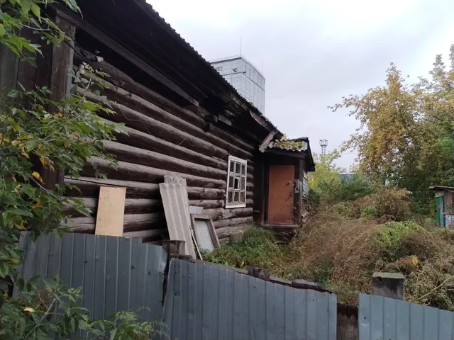 Жилое помещение (квартира), расположенное по адресу: Новосибирская область, Тогучинский муниципальный район, городское поселение город Тогучин, город Тогучин, ул. Дзержинского, д.20 кв.1,  кадастровый номер: 54:24:010230:253, общей площадью 13,9 кв.м, этажность: 1
