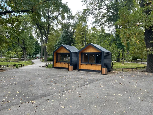 Право на заключения договора аренды особо ценного движимого имущества, являющегося муниципальной собственностью и находящегося в оперативном управлении МБУ «Садово- парковое» - павильон № 6 «Барн Хаус» (Быстрое питание)