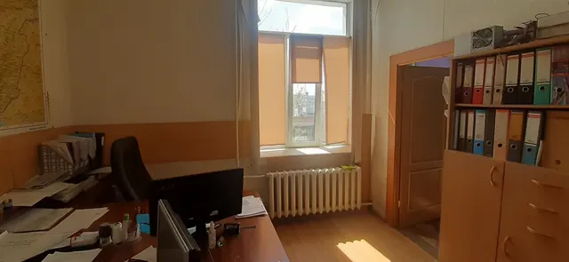 Право на заключение договора аренды нежилого помещения