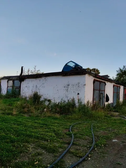 Право заключения договора аренды нежилого здания  гаража площадью 140,0 кв. метров
