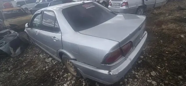 Лот №6 Автомобиль "Форд Фокус", г/н Р953ТК33, 2004 г.в., VIN X9FNXXEEDN4K31084 (комплект ключей в наличии, без документов). Б/у,  документы и ключи отсутствуют. Номер АС ПИБИ 33-006881-1. Автомобиль "Хонда Аккорд", г/н В122ЕО17, VIN отсутствует, номер кузова (прицепа) CF41155362, номер двигателя – 2049861. Б/у,  документы и ключи отсутствуют, после дтп. Номер АС ПИБИ 33-006880-1. Автомобиль марки «NISSAN ABENIR» , г/н О567ТС33, легковой универсал, 2001 г.в, цвет серый, номер кузова PNW 11500488.