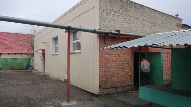 Земельный участок с кадастровым номером 54:31:010351:3, площадью 192 +/- 5 кв.м., РНФИ:П11770005315, с расположенным на нем объектом: нежилое здание (гараж) с кадастровым номером:  54:31:010351:51, общей площадью 87,2 кв.м., РНФИ: П12770028887 по адресу: Новосибирская область, г. Барабинск, переулок Водопроводный, возле кафе "Уют"