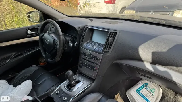 1. Легковой автомобиль "INFINITI G25", VIN JN1BDAV36U0530276, цвет чёрный, (21-008503-1)