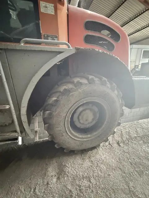 Должник: ООО "АССО" Лот 27: Погрузчик SL920, 2014 г.в., г/н: 5394ОЕ45, зав. № Q140156/H140156, двигатель №4011563, цвет оранжевый. В рабочем состоянии. Б/У. Адрес: Курганская область, г. Шадринск, Курганский тракт, д. 2.