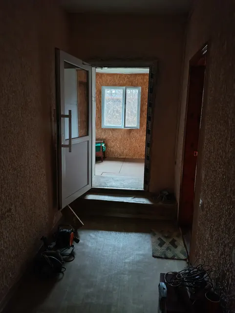 Нежилое помещение общей площадью 163,0 кв.м. расположенное на первом этаже нежилого здания по адресу: Челябинская область, г.Кыштым,ул. Ю.Ичевой,148 (здание городской бани)