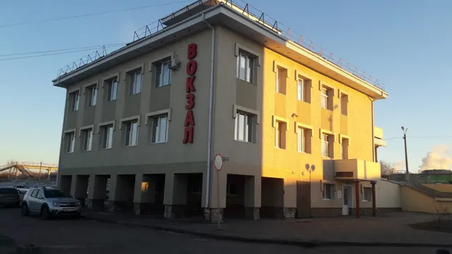 нежилое помещение,  площадью 28,3 кв.м, кроме того площадь общего пользования  6,5 кв.м, цокольный этаж,  расположенное по адресу: Тамбовская область, г.Уварово, ул. Луговая, д.18А