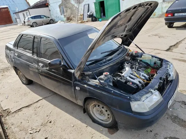 Транспортное средство ВАЗ 21108, г.в. 2001, VIN: XTA21108010000860, г/н: Р105УН11, Документы: В наличии ПТС, СТС, Ключи: Есть, Примечание: В ходе внешнего осмотра установлено наличие дверей, багажника, капота, 4 колеса, стекла лобовое, заднее, боковые, фары. По кузову имеются многочисленные следы. АС ПИБИ: 11-009110-1