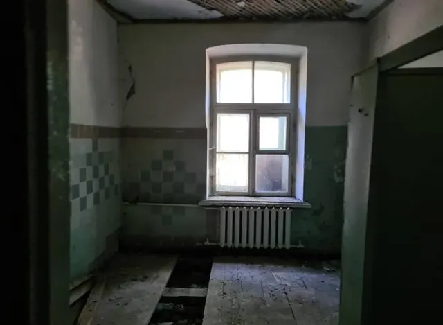 Нежилое помещение общей площадью 364 кв. м с кадастровым номером 24:50:0400101:882, расположенное по адресу: г. Красноярск, ул. Малиновского, д. 32, помещ. 17