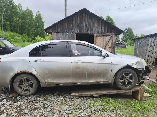 Легковой автомобиль GEELY EMGRAND (FE-1), 2013 г.в., г/н: В253ХК43, цвет: серебро; VIN: X9W8844SCDD000319