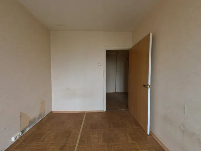 Продажа имущества, находящегося в собственности города Москвы: жилое помещение по адресу: г. Москва, пр-д Востряковский, д. 9, кв. 128,  общей площадью 57,8 кв. м. (Этаж № 9), кадастровый номер: 77:05:0009003:7550