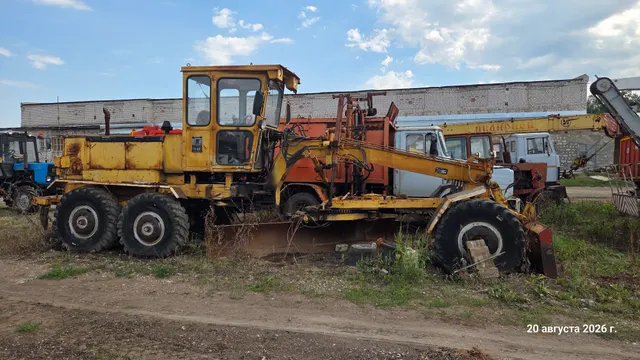 Автогрейдер ДЗ-180А