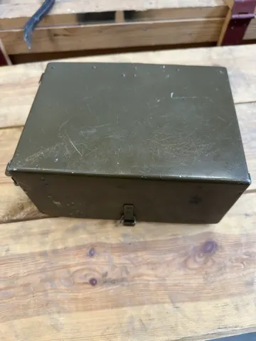 Высвобождаемое движимое военное имущество (лом черных металлов)
