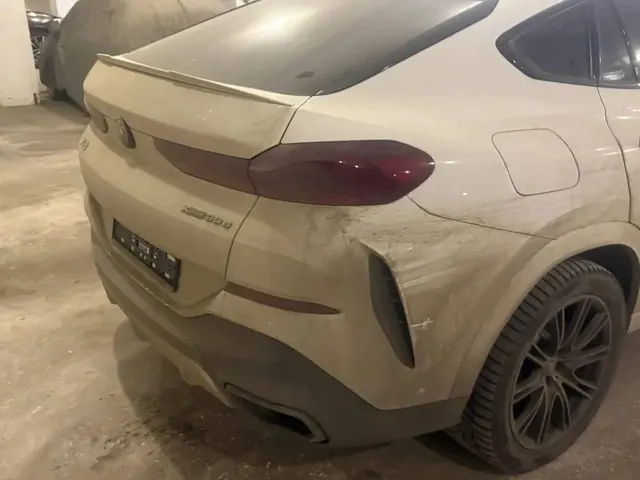 Автомобиль марки "BMW X6 XDRIVE30D", VIN: WBAGT210409C49848, цвет белый, 2020 г.в.