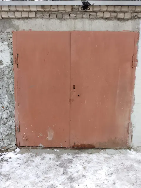 Нежилое помещение площадью 19,9 кв.м., с кадастровым номером 76:21:010302:248, расположенное по адресу: Ярославская область, г. Тутаев, пр-кт 50-летия Победы, д. 31, пом. 23