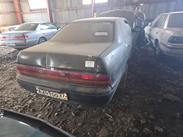 Автомобиль марки Toyota Crown, г/н А241ОО27 ,1992 г.в., № кузова JZS1410037315 , цвет серо-синий
