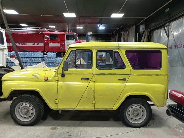 Автомобиль УАЗ31514