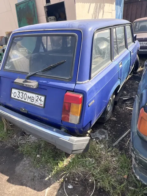 Автомобиль ВАЗ 21043, г/н О330МВ24, 2001 г.в., VIN XTA21043010833816, двигатель № 6428799, цвет темно-голубой, после ДТП, рабочее  состояние  не проверялась данное  имущество обращено в доход государства, (Документы отсутствуют) Находится в г. Ужур