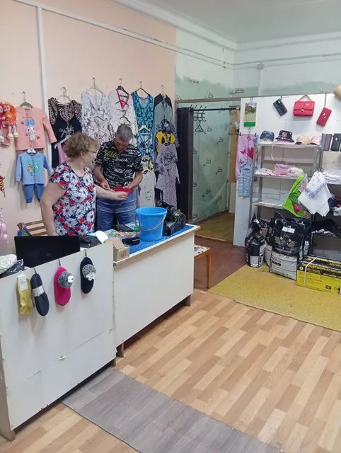 нежилое помещение, площадью 40,2 кв.м., расположенное по    адресу: Российская Федерация, Красноярский край, м.о. Большемуртинско-Сухобузимский, с. Бартат, ул. Центральная, зд. 72, помещ. 5