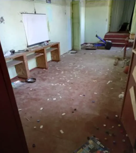Имущество, находящееся в муниципальной собственности Переславль-Залесского муниципального округа Ярославской области, расположенное по адресу: Ярославская область, муниципальный округ Переславль-Залесский, село Бектышево, улица Центральная, дом 20, с земельным участком