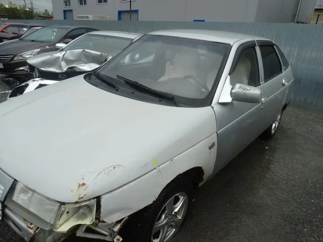 Автомобиль марки  ВАЗ 2108, цвет серебристый, ГРЗ С 989 РУ 86, VIN XTA210800G0063234, г/в 1986 (ключи и документы отсутствуют, техническое состояние не проверялось, пробег не известен). Имущество продается в том виде, в каком оно есть, в случае продажи возврату/обмену не подлежит. За скрытые дефекты имущества Продавец ответственности не несет.
