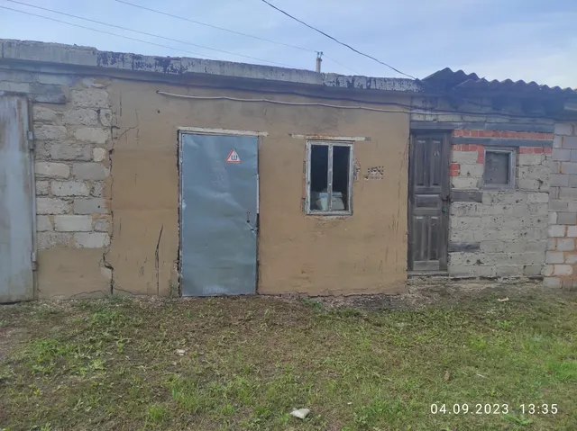 земельный участок с кадастровым номером 71:06:020101:67 общей площадью 24 кв.м, нежилое здание (дезинфекционная камера) с кадастровым номером 71:06:020101:329 общей площадью 20,7 кв.м