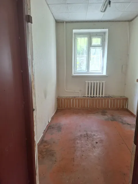 Нежилое помещение (цокольный этаж) кадастровый номер  34:34:040023:5692. Площадь объекта -9,0 кв.м. Волгоград, Центральный  район,  ул. им. Рокоссовского, д. 24А