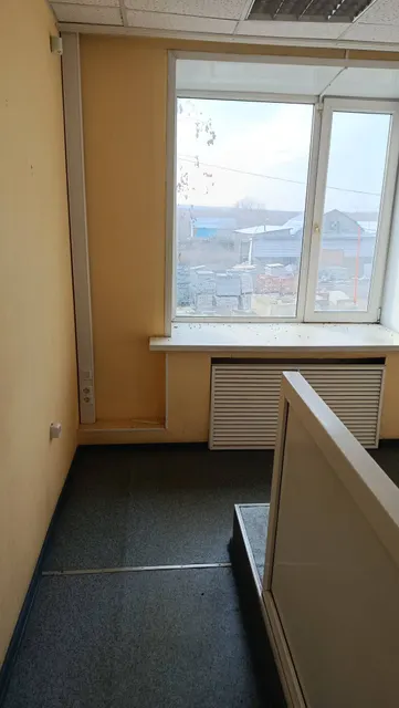 Нежилое помещение с кадастровым номером: 45:04:020110:853, этаж № 2, общей площадью 31,8 кв.м, расположенного по адресу: Российская Федерация, Курганская область, Далматовский район, г.Далматово, ул.Советская, д.112