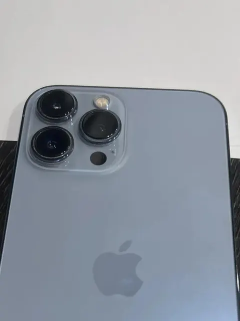 мобильный телефон "iPhone 13 Pro Max" в корпусе черного цвета 1 Штука (шт)