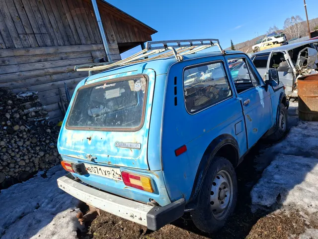 Автомобиль ВАЗ 2121, г/н В071ХР24, 1983 г.в., VIN XTA212100D0296213, двигатель № 6707152, цвет голубой. Рабочее состояние, и комплектность автомобиля не проверялось. Находится в Балахтинском р-не, данное имущество обращено в доход государства (Документы, ключи отсутствуют). (2480/25)