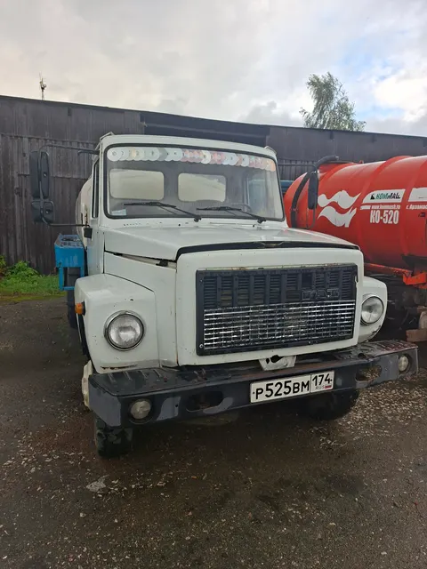 Цистерна ГАЗ-3307 462412(Г6-ОПА-3307), VIN – X8946241280AD4001, год выпуска 2008, цвет кузова – белый/синий