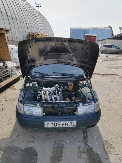 Транспортное средство ВАЗ 21108, г.в. 2001, VIN: XTA21108010000860, г/н: Р105УН11, Документы: В наличии ПТС, СТС, Ключи: Есть, Примечание: В ходе внешнего осмотра установлено наличие дверей, багажника, капота, 4 колеса, стекла лобовое, заднее, боковые, фары. По кузову имеются многочисленные следы. АС ПИБИ: 11-009110-1