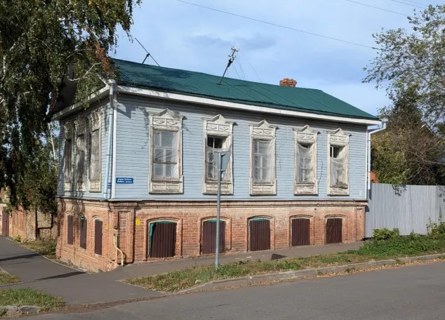 Нежилое здание г.Чистополь ул.Вахитова д.23