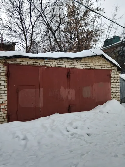 гараж, общей площадью 40,8 кв.м., кадастровый номер 13:25:0102029:105, расположенный по адресу: Республика Мордовия, г. Рузаевка, примерно в 25 м по направлению на северо-восток от ориентира д. № 28 по улице Петрова