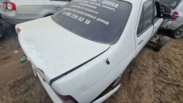Автомобиль Nissan Bluebird, г/н Е921РР124, 2000г.в., № кузова QU14607170, после ДТП, комплектность и состояние не проверялась данное  имущество обращено в доход государства, (Документы отсутствуют)Находится в г. Красноярск-90% Повторная публикация в связи с отказом покупателя
