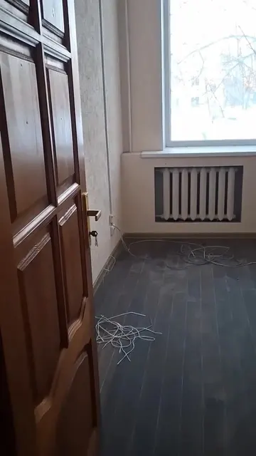 Нежилое помещение общей площадью 101,6 кв.м., с кадастровым номером 60:09:0010607:284, РНФИ П13600001537, расположенное по адресу: Псковская область, Невельский муниципальный округ, г. Невель, ГП «Невель», ул. Комсомольская, д.5, пом.1002.