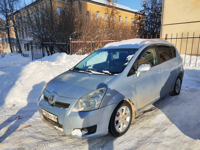 Лот № 2 (вторичные). Автомобиль Toyota Corolla Verso, 2008 года выпуска, государственный номер Р328КУ60, идентификационный номер (VIN) NMTER16R00R137944. Местонахождение: Псковская обл., Великолукский р-н, д. Рыкаво, ул. Лазаревская, д. 13. Основание для реализации на торгах - постановление судебного пристава-исполнителя о передаче на реализацию на торги. Должник (собственник) – Васильева Ю.В.